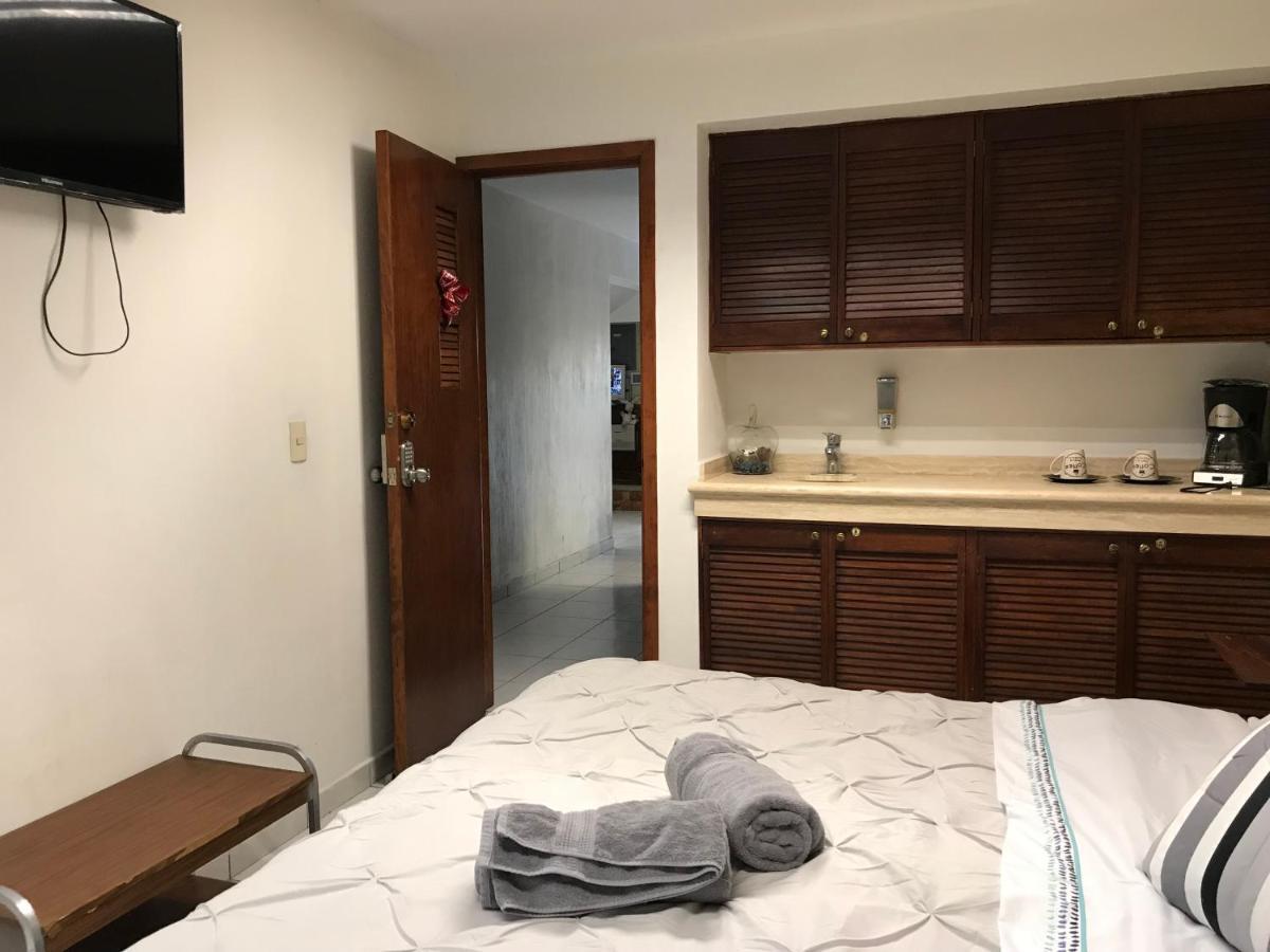 Casa D Miros Familias , Grupos Y Empresas Max 20 P Hotel Гуадалахара Екстериор снимка